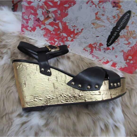 Chinese Laundry Wedge New - Picture 2 of 6